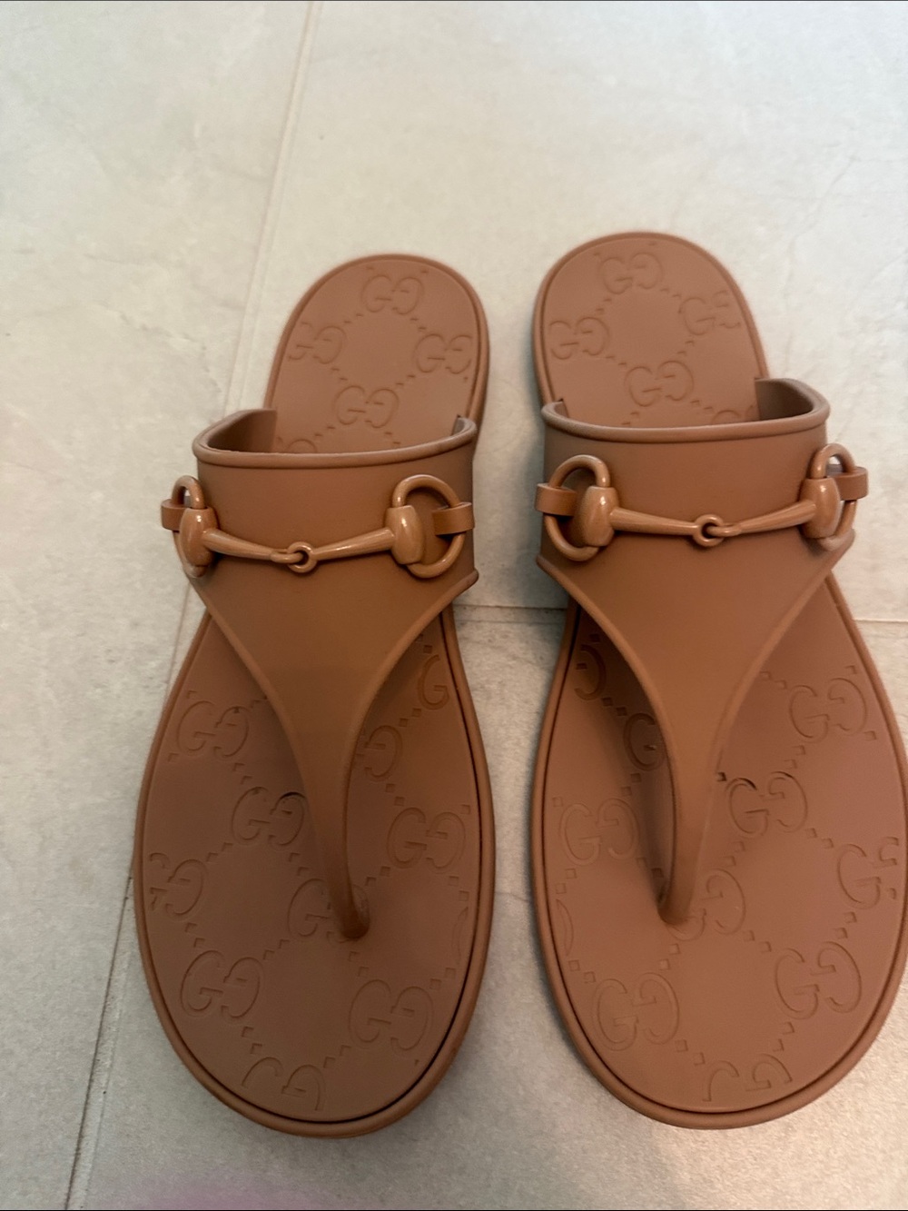 Authentic Gucci Tan Logo-Embossed Thong Sandals with Horsebit Detail